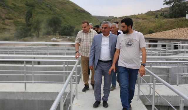 Kars Atıksu Arıtma Tesisi'nde DSİ heyeti inşaatında teknik incelemelerde bulundu
