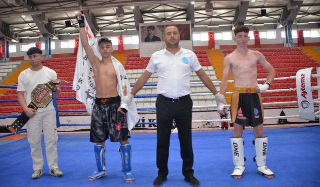 Ani’nin Fethi anısına 2. Kick Boks Şampiyonası sona erdi