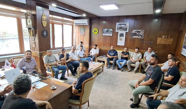 TTK Demiryolu Servisi çalışanları Genel Maden İşçileri Sendikası’nı ziyaret etti