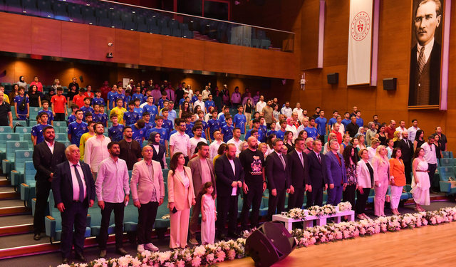 “Kamera Arkasından Hayata” projesinde ödüller sahiplerini buldu!