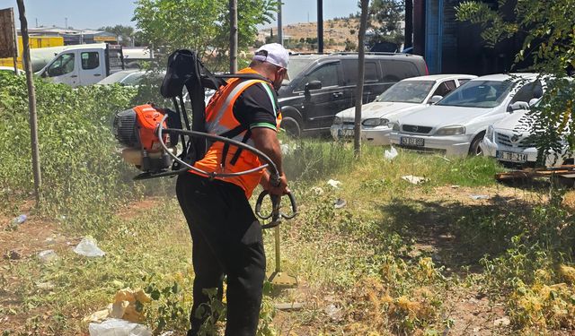 Evren Sanayi Sitesi'nde park çalışmaları başladı