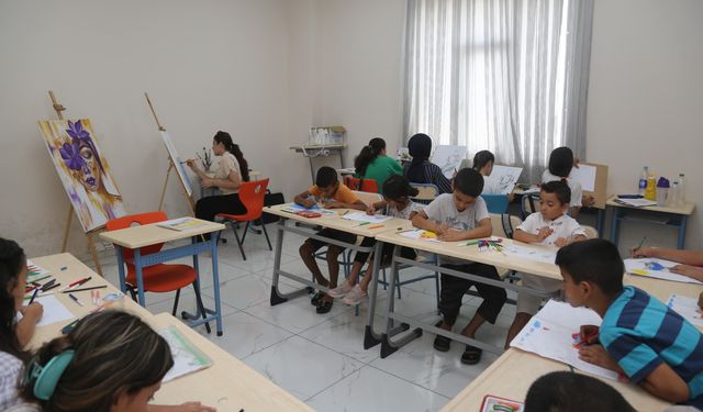Gençlerin ve çocukların adresi Süleymanşah Gençlik Merkezi oldu