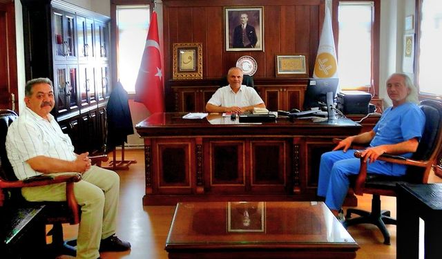 İlçe Sağlık Müdüründen Müftü Süsün’e hayırlı olsun ziyareti