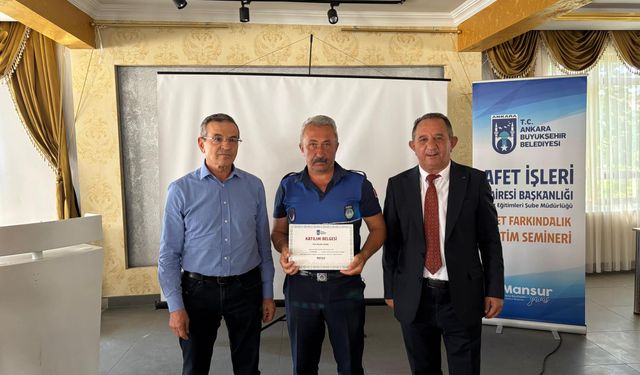 Güdül’de belediye personeline afet ve yangın eğitimi