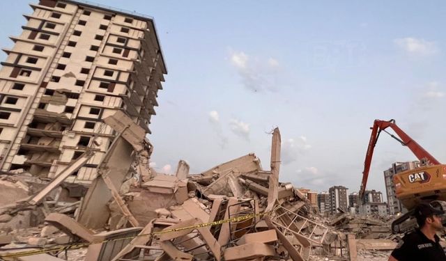 Kahramanmaraş’ta göçük: İş makinesi operatörü yaşamını yitirdi
