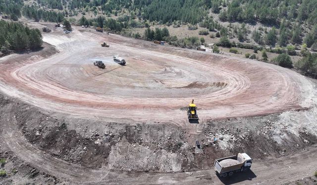 ABB kendi imkanlarıyla inşa etti: Çamlıdere Beşbeyler Mahallesi'ne hayvan içme suyu göleti