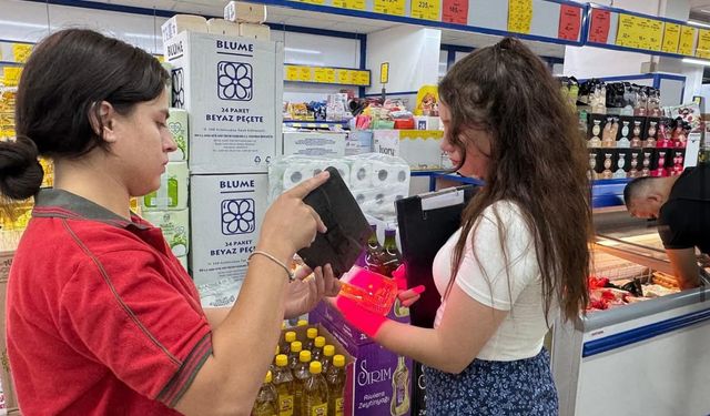 Zabıta’dan Antalya marketlerinde denetim