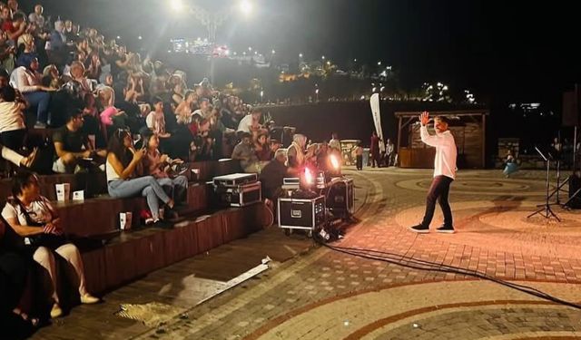 Kirazlıdere’de cuma akşamları müzik ziyafeti yaşanıyor