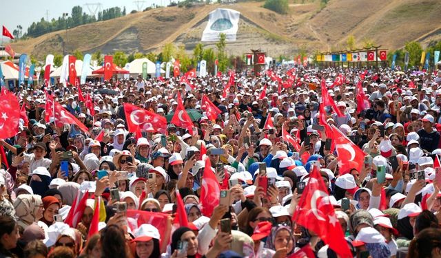 Malazgirt Zaferi'nin 954. Yıldönümü kutlamaları devam ediyor