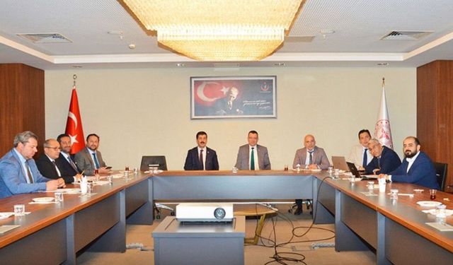 Dr. Hakan Usta Başkanlığında Kütahya toplantısı gerçekleşti