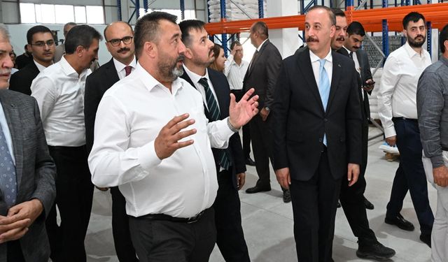 Isparta’ya TKDK desteğiyle yeni yatırım: Gültat bakliyat paketleme tesisi açıldı