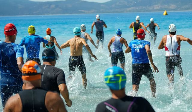 Salda gölü'nde triatlon etkinliği: Spor ve çevre dengesi vurgulandı