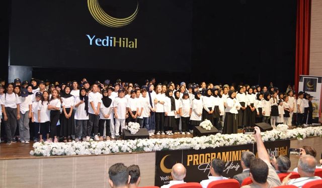 Batman'da 'Yedi Hilal'den yaz kapanışı