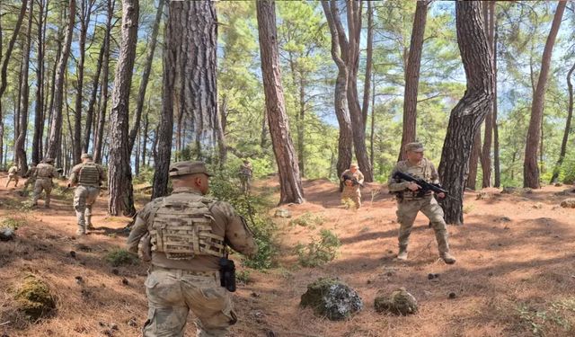 Burdur’da komandolar teyakkuzda! Ormanlar onlara emanet