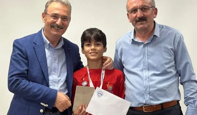 Minik şampiyon için onur programı