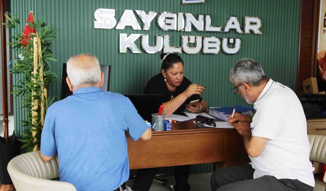 Saygınlar Kulübü üyeleriyle büyüyor