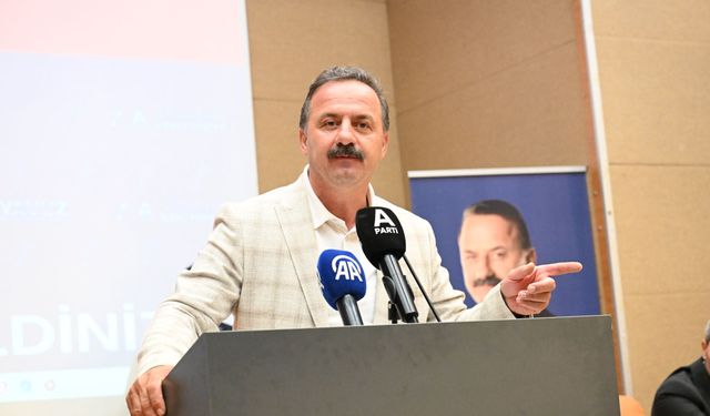 Yavuz Ağıralioğlu: Öcalan bin sene de geçse teröristtir!