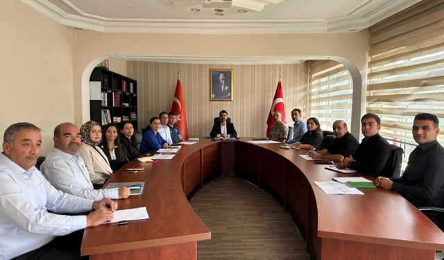 Susuz’da kurumlararası değerlendirme toplantısı gerçekleştirildi