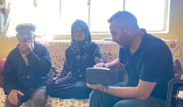 Kars’ta “Adreste Nüfus Hizmeti” uygulamasıyla vatandaşlara yerinde hizmet