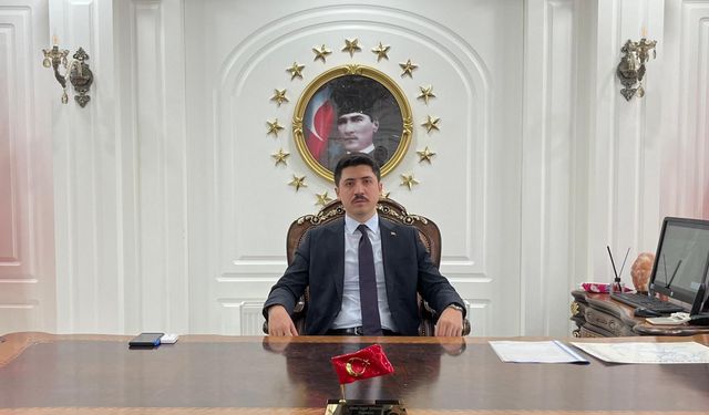 Digor Kaymakamı Kahraman’dan İzmir’deki saldırıya taziye mesajı