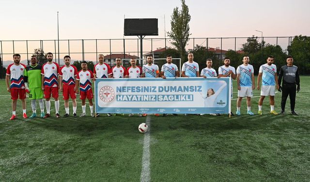 Isparta’da Başkanlık Kupası Kurumlararası Futbol Turnuvası devam ediyor