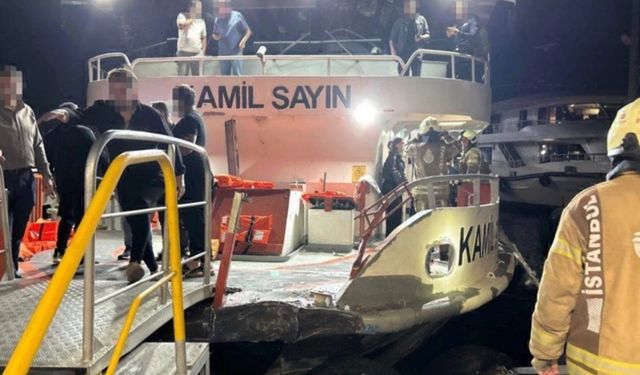 Üsküdar’da yolcu teknesi ile yük gemisi çarpıştı: 12 yaralı