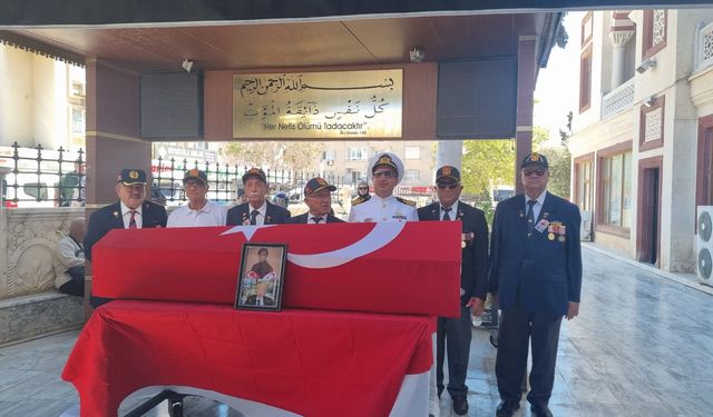 Kıbrıs Gazisi Selahattin Bulgurcu son yolculuğuna uğurlandı