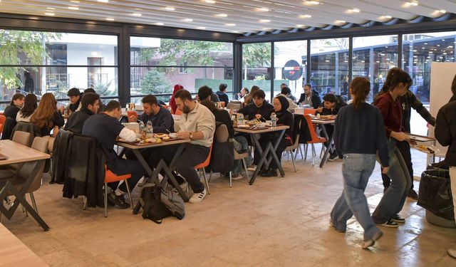 ABB “Gençlik sofraları”na bir yenisini daha ekledi, Anıttepe Gençlik Sofrası hizmete açıldı.