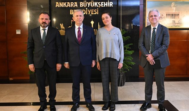 Anne Minguzzi’den Mansur Yavaş’a ziyaret: Mattia Ahmet Minguzzi’nin adı kaykay parkında yaşatılacak