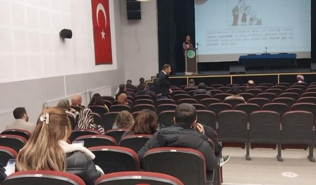 ŞÖNİM’den okul idarecileri ve rehber öğretmenlere bilgilendirme eğitimi