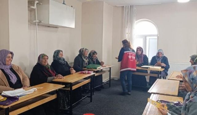 Kur’an kurslarında kadına yönelik şiddet ve erken yaşta evliliklerle mücadele eğitimi