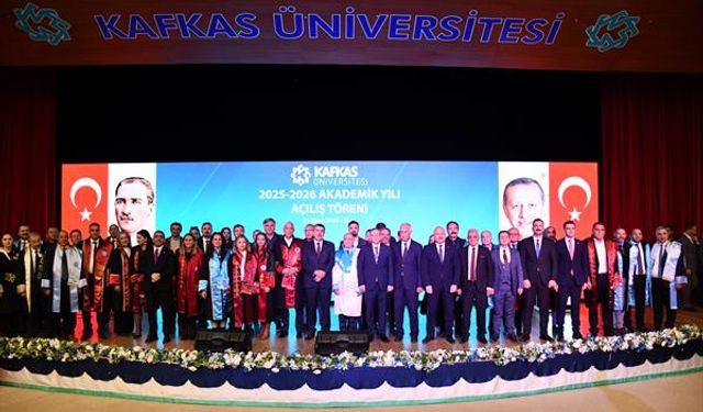 Kars Kafkas Üniversitesi'nde 2025-2026 akademik yılı açıldı