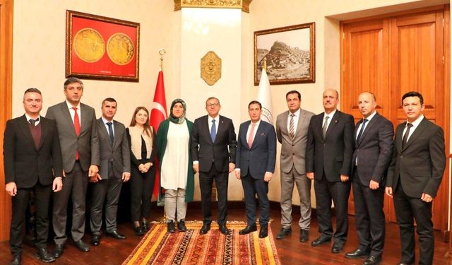 Vali Ziya Polat, TCDD 9. Bölge Müdürü Yunus Yeşilyurt ve beraberindeki heyeti kabul etti