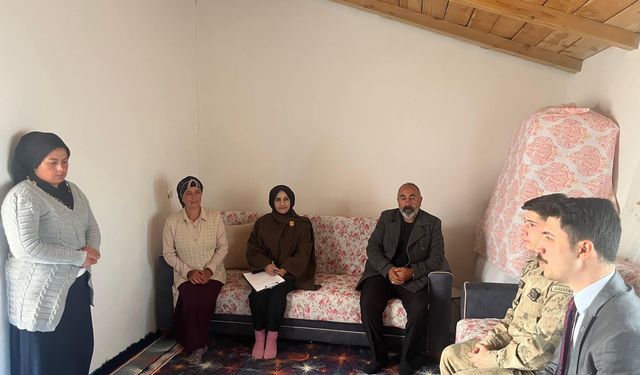 Digor Kaymakam Kahraman, hane ziyaretlerini Sürdürüyor