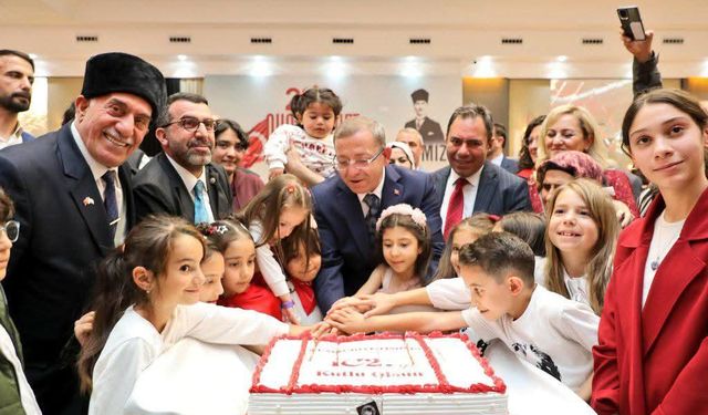 Kars’ta 29 Ekim Cumhuriyet Bayramı resepsiyonu düzenlendi