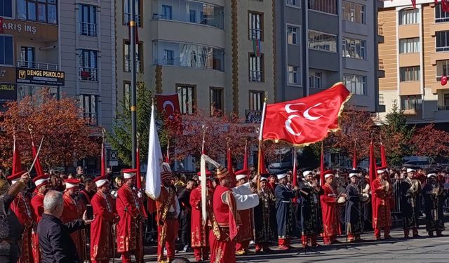 Kars’ın düşman işgalinden kurtuluşunun 105. yılı coşkuyla kutlandı