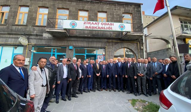 TZOB Genel Başkanı Şemsi Bayraktar Kars’ta üreticilerle buluştu