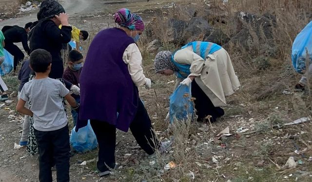 TDV Kars Şubesi Kadın Kollarından Çevre Farkındalığı Etkinliği