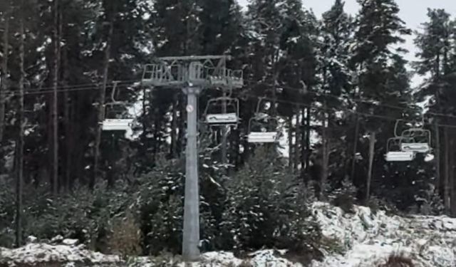 Sarıkamış'a mevsimin ilk karı düştü: Beyaz gelinliğini giydi