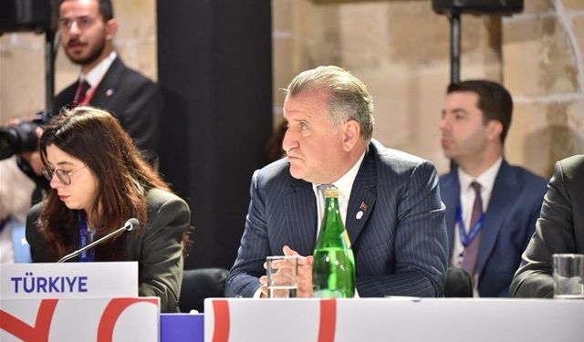 Malta'da dikkat çeken çıkış: Bakan Bak'tan Erdoğan ve Trump'a teşekkür