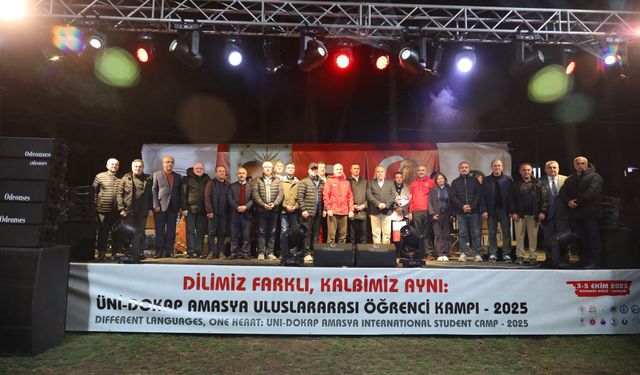 YÖK Başkanı Özvar, 42 ülkeden öğrencilerle buluştu