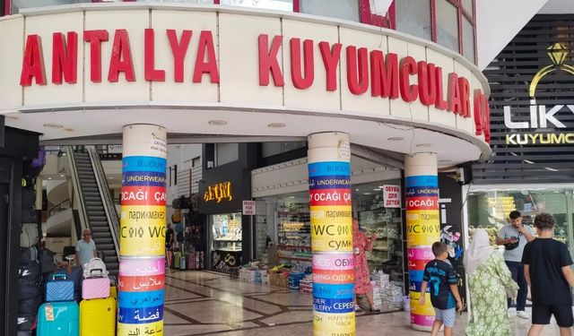 Altın fiyatları uçtu, Antalya kuyumcu çarşısı kilitlendi
