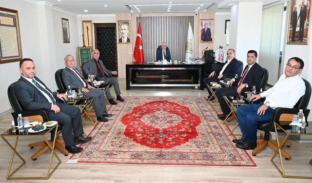 6 Belediye Başkanından Başkan Başdeğirmen’e ziyaret