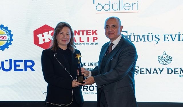 OMÜ Rektörü Prof. Dr. Fatma Aydın'a "Yılın Üstün Başarı Ödülü"