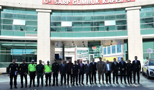 Sarp Sınır Kapısı’ndan yılın 9 ayında yaklaşık 4 milyon yolcu geçiş yaptı