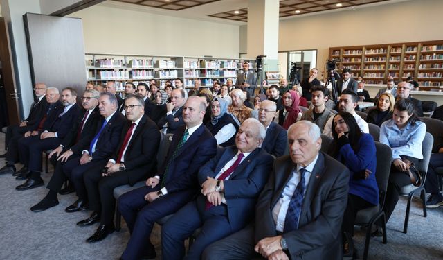 Sezai Karakoç,  AK Parti Genel Merkezinde anıldı