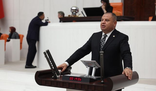 Öztürk: “Gençliği korumak milli görevimizdir”