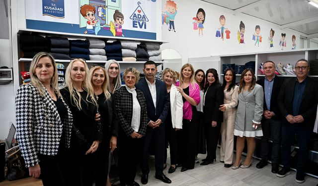 Kuşadası’nda ihtiyaç sahibi çocuklar için “Ada Kıyafet Evi” hizmete açıldı