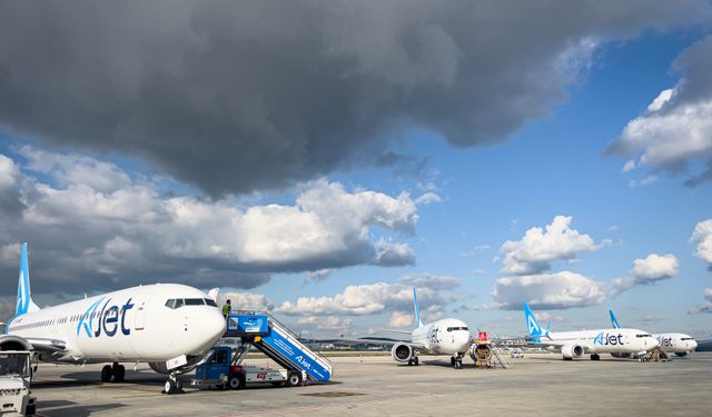 AJet filosuna 2 yeni uçak daha katıldı