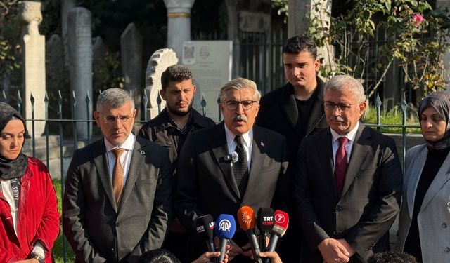 AK Parti’den Sezai Karakoç’un ölüm yıldönümünde anma ziyareti